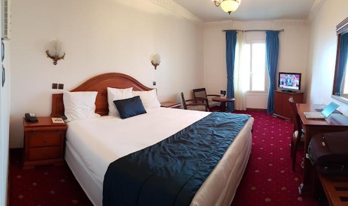 Hotel El Djazair El Mouradia Ngoại thất bức ảnh